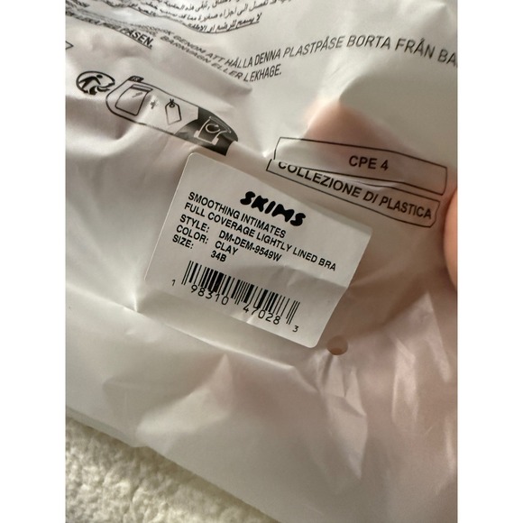 2/$30 NEW Skims Beige SMOOTHING INTIMATES COVERAGE BRA Lightly Lined Underwire - Picture 11 of 13